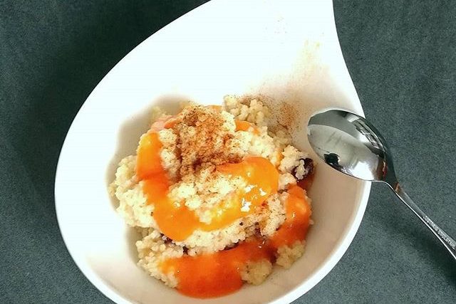 Libuni Hirsebrei mit Marillen